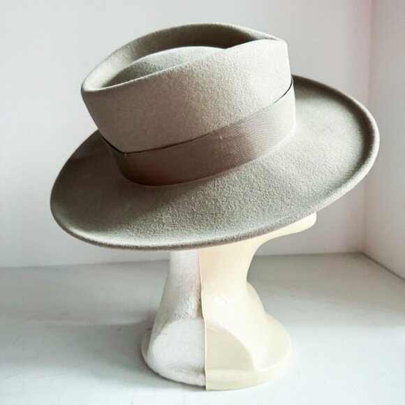 Vintage Classic All wool Fedora Hat Light Beige USA Made Small - Picture 3 of 9